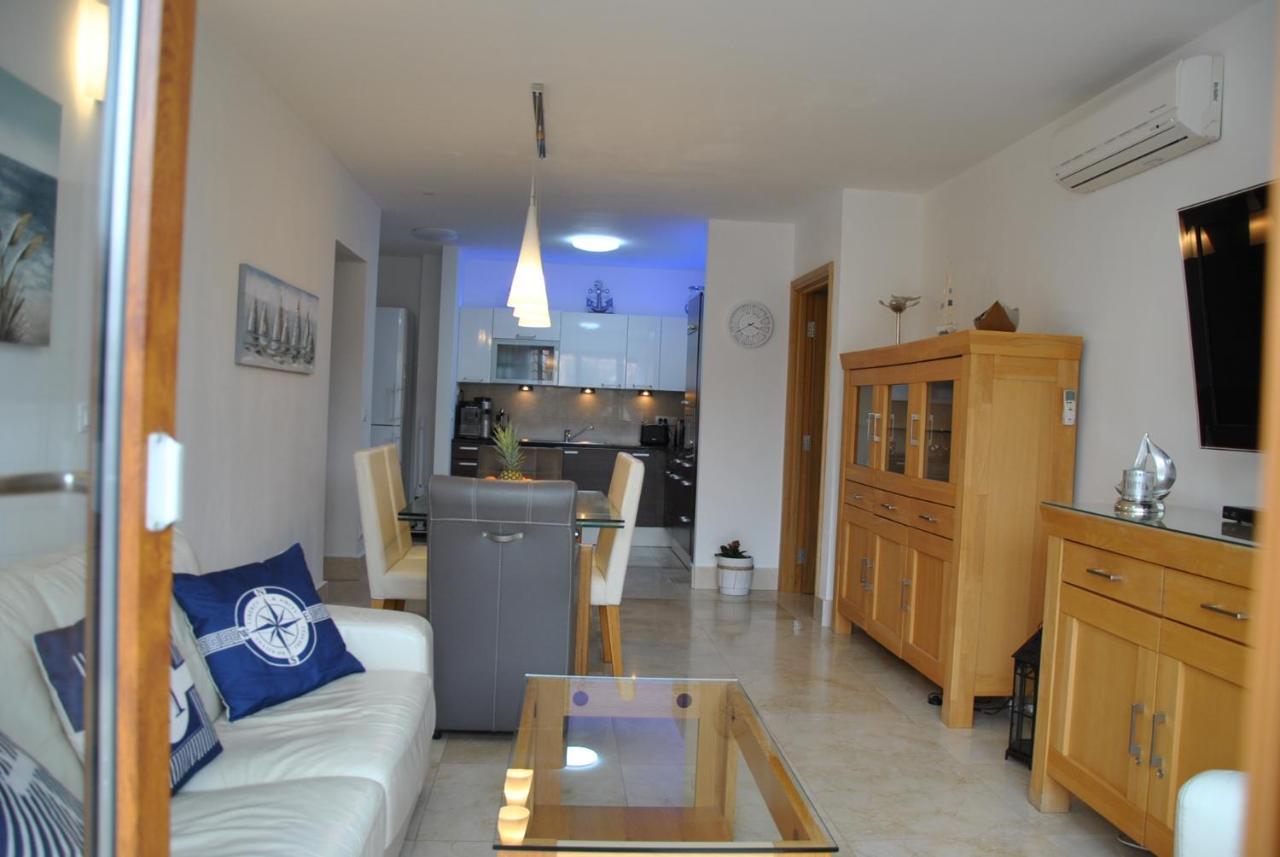 Apartment Relax Villa Salena Слатине Экстерьер фото