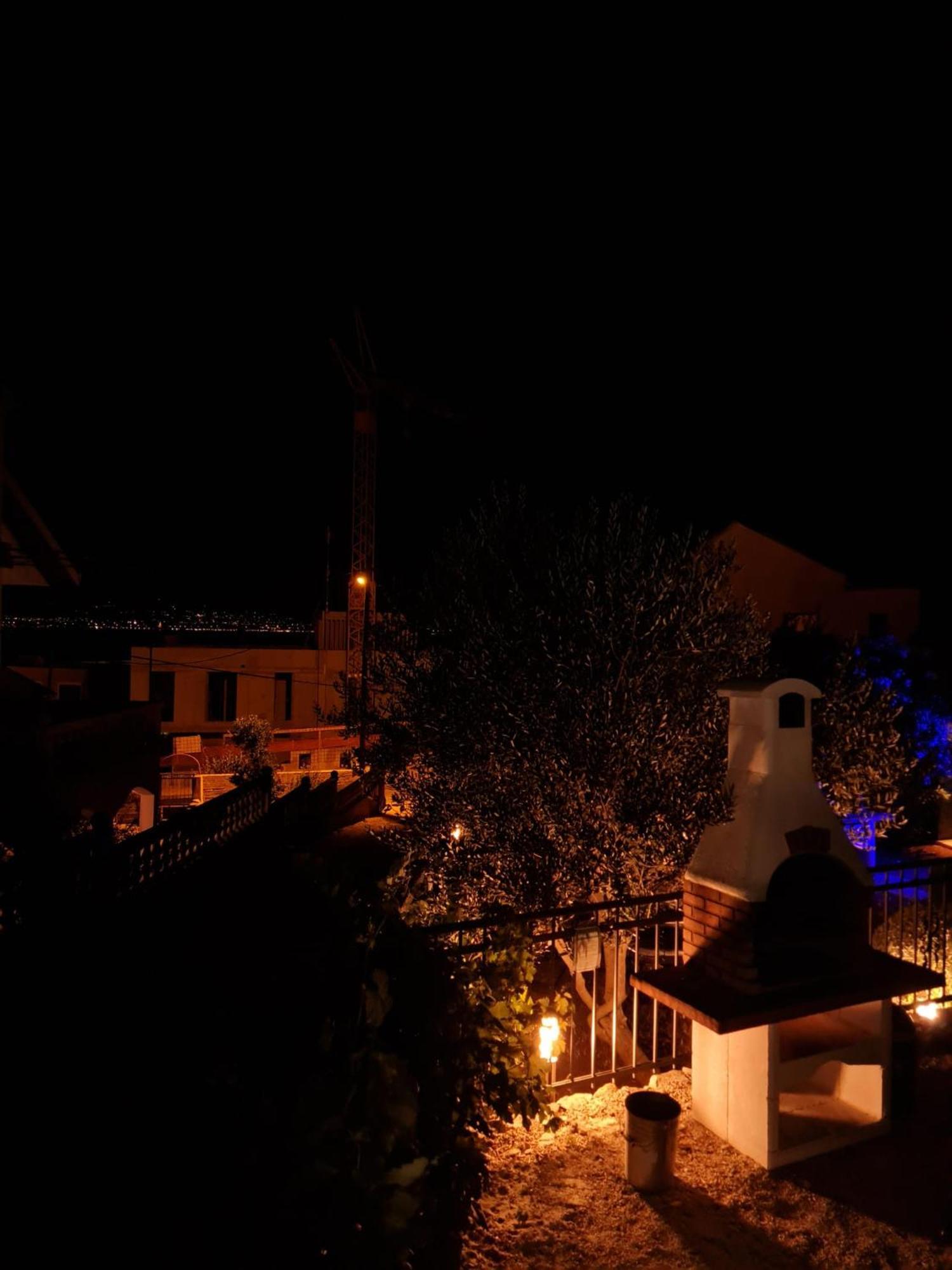Apartment Relax Villa Salena Слатине Экстерьер фото
