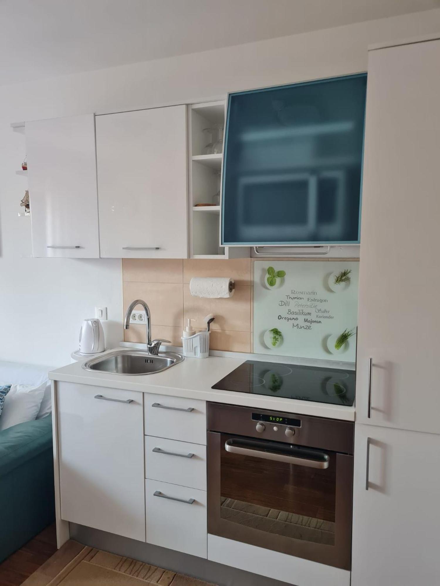 Apartment Relax Villa Salena Слатине Экстерьер фото